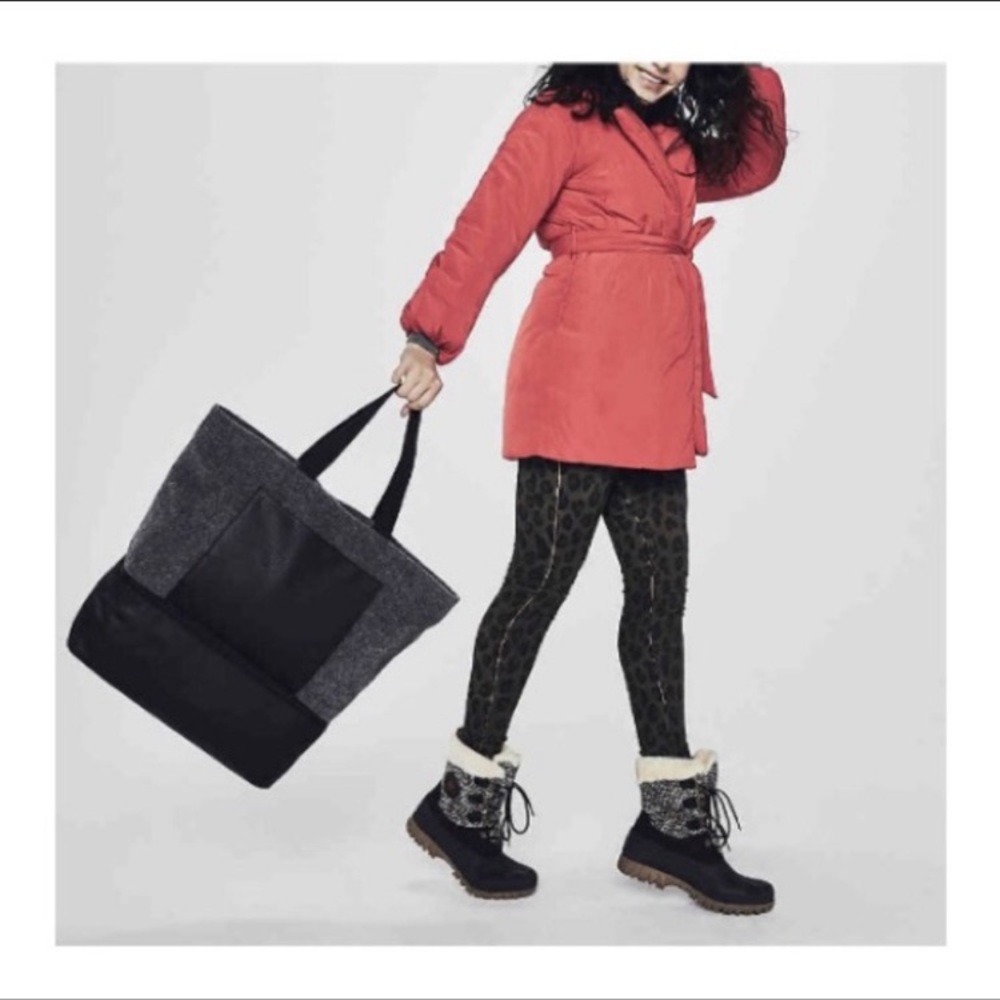 NEW DSW Bag